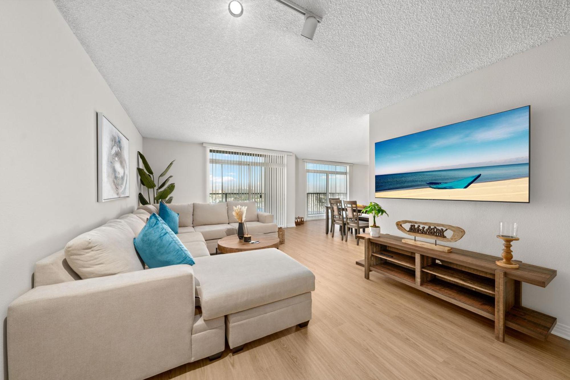 The Lilas-ocean View High Floor Pool Parking * Los Ángeles