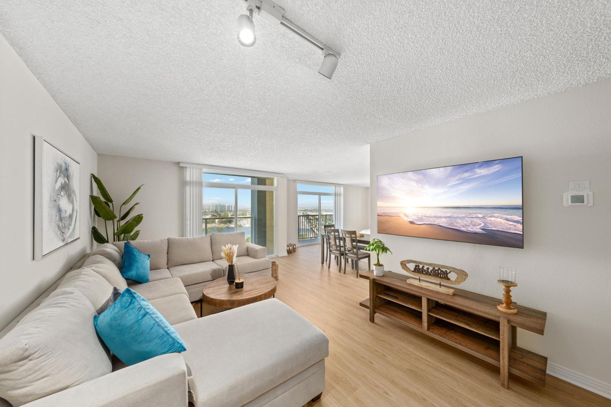 The Lilas-ocean View High Floor Pool Parking